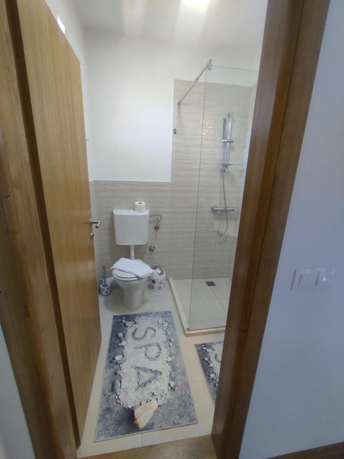 Luna Apartmani Mostar Exteriör bild